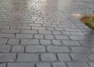 imprinted concrete cobble styles