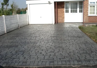 imprinted concrete cobble styles
