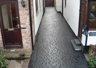 imprinted concrete cobble styles