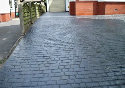 imprinted concrete cobble styles