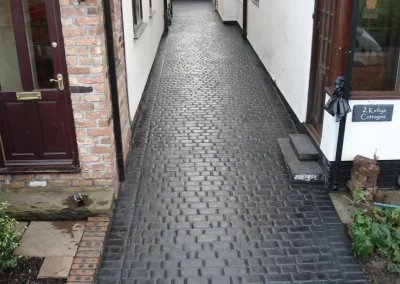 imprinted concrete cobble styles